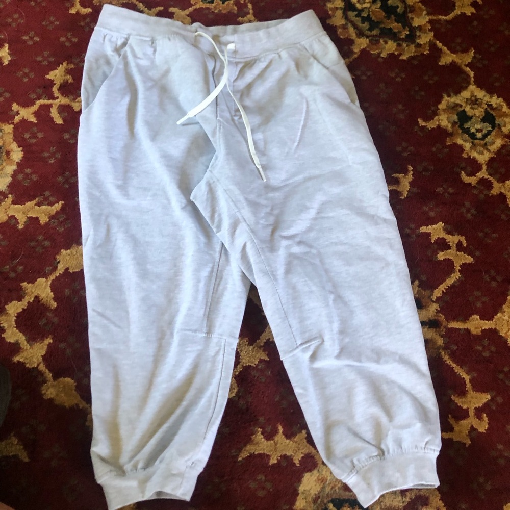 Lululemon sweats